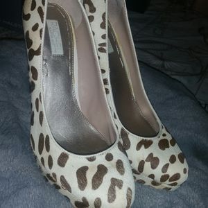 Rachel Roe 6inch Heels Small Size 8 Animal Print